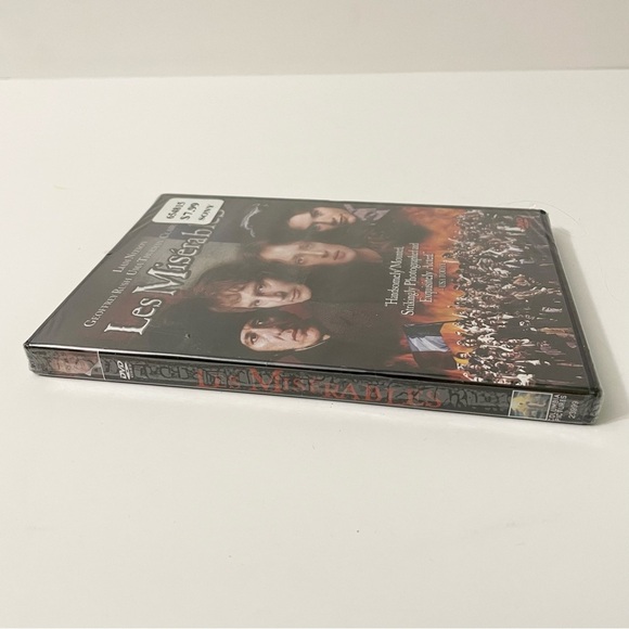 Les Miserables DVD Liam Neeson Movie - Picture 4 of 11